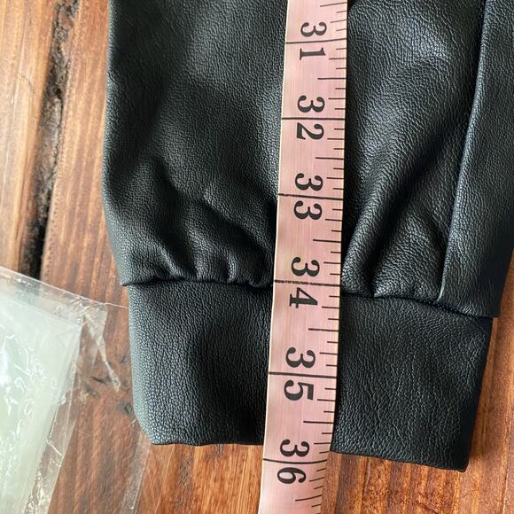 Commando Black Faux Leather Joggers Size Small - Picture 10 of 14